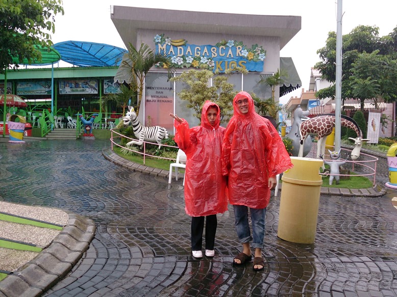 Walaupun hujan tetap cemungudh!